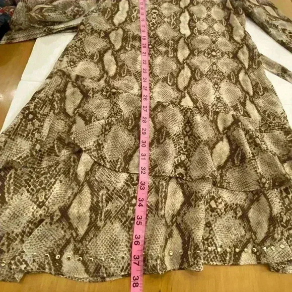 Women’s Snake Print Studded Ruffle Sheer Midi Dress WHBM small NEW - Picture 9 of 14